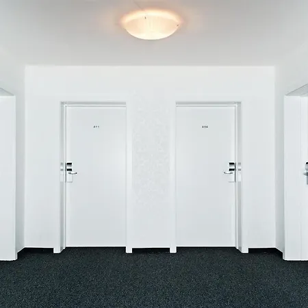 Casinohotel Velden فندق 4*