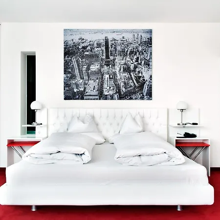 Casinohotel Velden فندق 4*