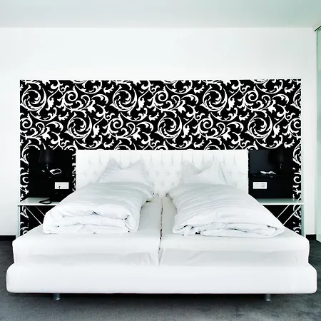 Casinohotel Velden 4*