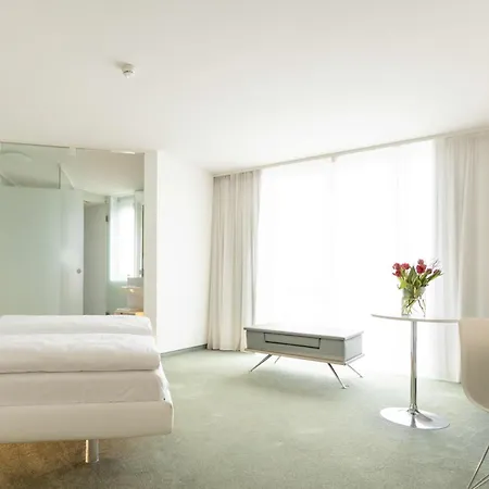 Casinohotel Velden فندق 4*