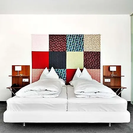Casinohotel Velden Hotel 4*