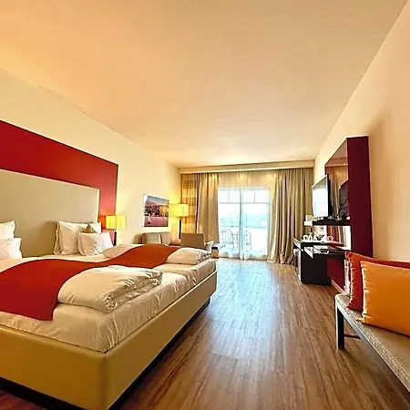 Casinohotel Velden 4*