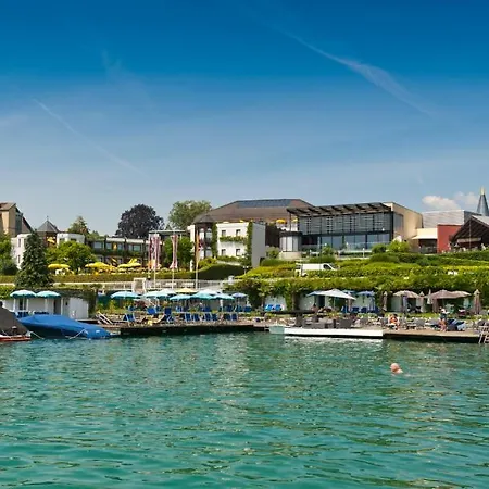 Casinohotel Velden ホテル